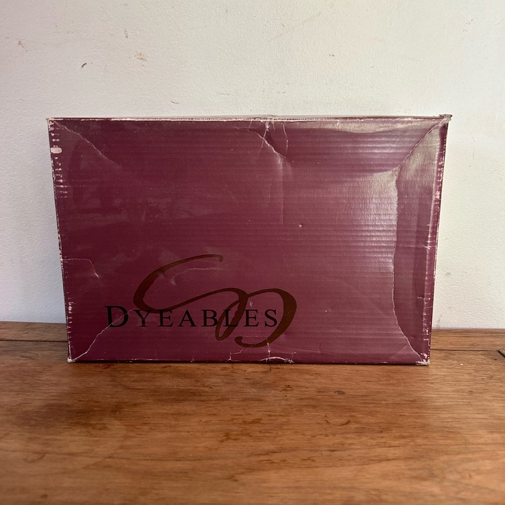 Dyeables Gold Platform Heels - Picture 7 of 7